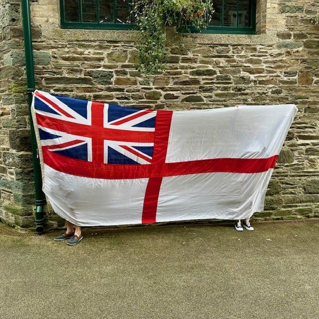 b2ap3_large_HMS-Sheffield-Flag-1 ***New In***HMS Sheffield 4X2 Metre Flag. - Armoury Antiques | Marlborough Antiques