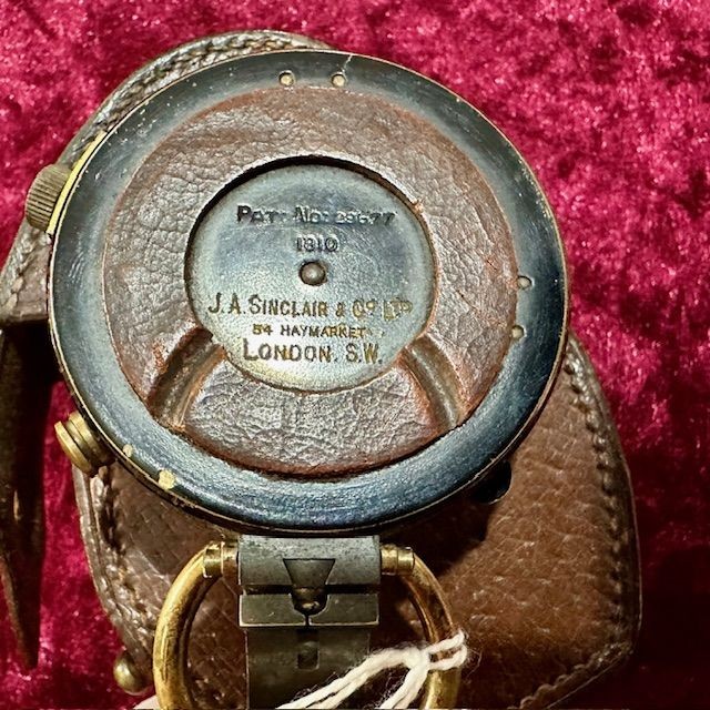 b2ap3_large_WW1-Compass-3 ***NEW IN***Rare WW1 'Jewry Roll of Honour' Officer Compass - Named to Officer and Regiment. - Armoury Antiques | Marlborough Antiques