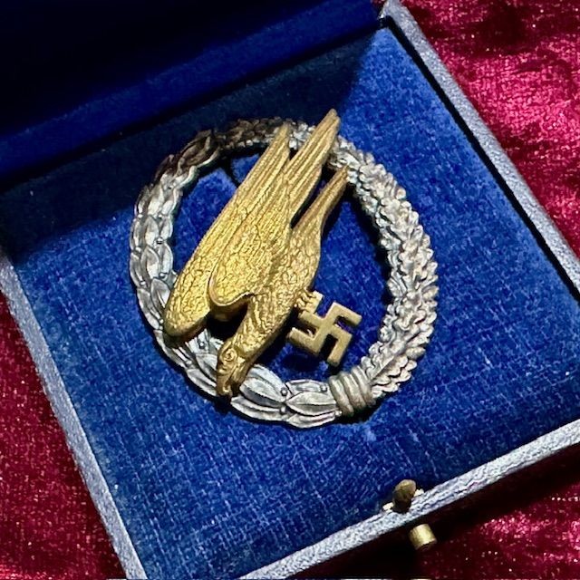 b2ap3_large_WW2-German-Award-2 WW2 Early Fallschirmj&auml;ger Cased and Named Award. They do not get any better than this! - Armoury Antiques | Marlborough Antiques