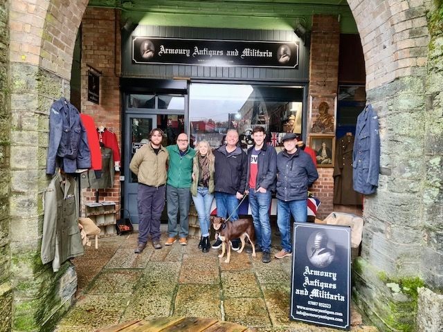 b2ap3_large_Armoury-Antiques-and-Militaria-Dream-Team-2 The Armoury Antiques and Militaria Dream Team! - Armoury Antiques | Marlborough Antiques